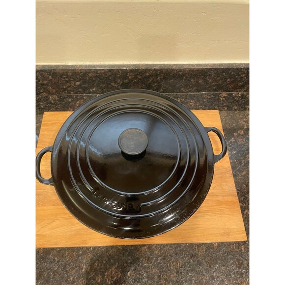 Le Creuset Dutch Oven #30 – 9 qt / 8.4 liters black - Picture 2 of 8
